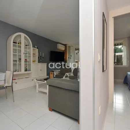 Politur M-1 Apartment *